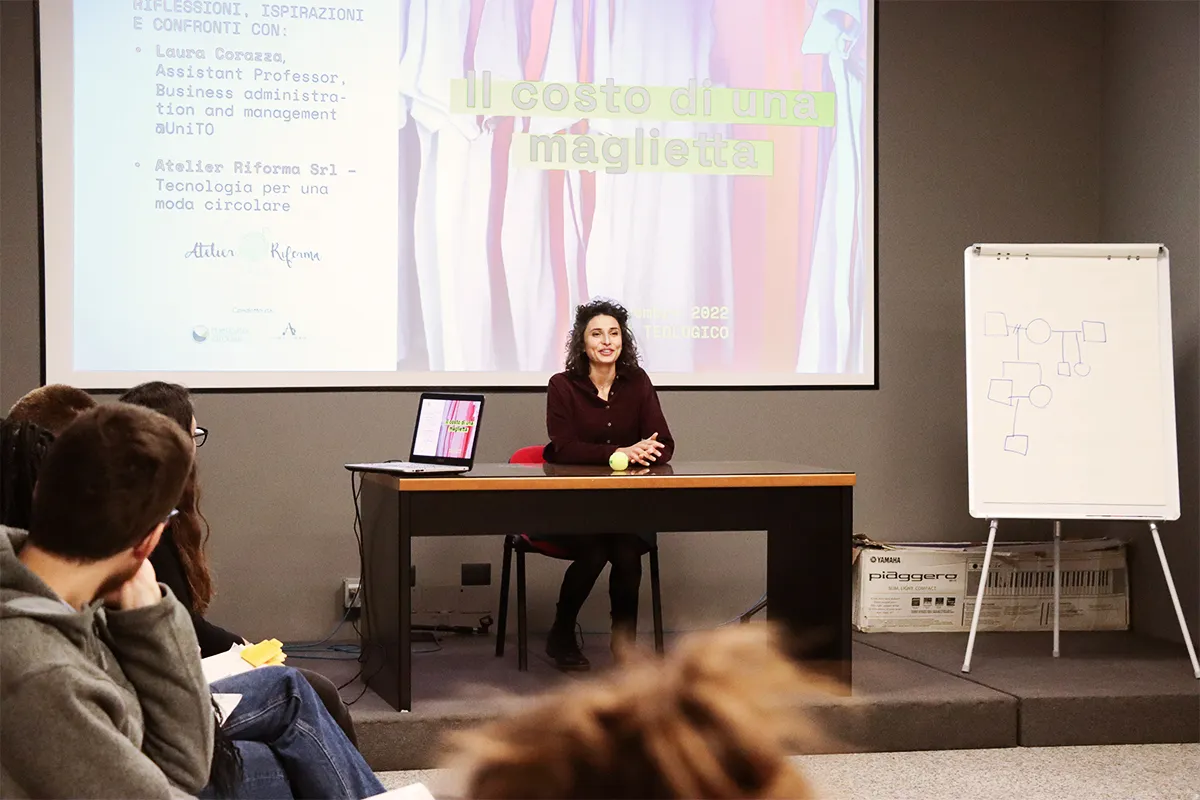 Il costo di una maglietta - immagine 2